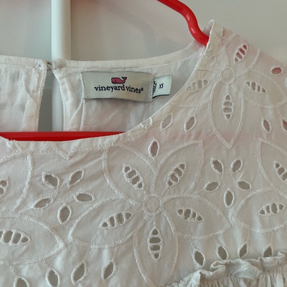 Vineyard vines white eyelet long sleeve top - Picture 2 of 4